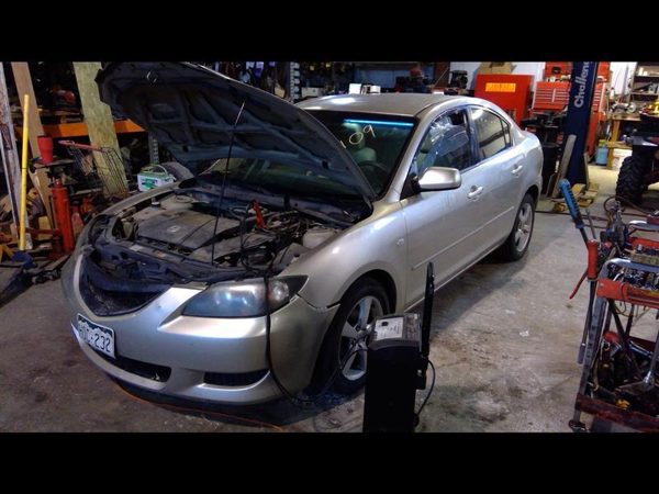 2005 Mazda 3 — vehicle photo 1