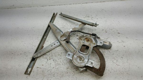 2005 F250sd Side/rear/cargo Regulator LH Driver Rear Window Crew Cab Fits 99-12 — photo 1