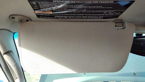 2002-2004 Nissan Xterra Driver Left Sun Visor Oem Gray K 964017Z803 — photo 4