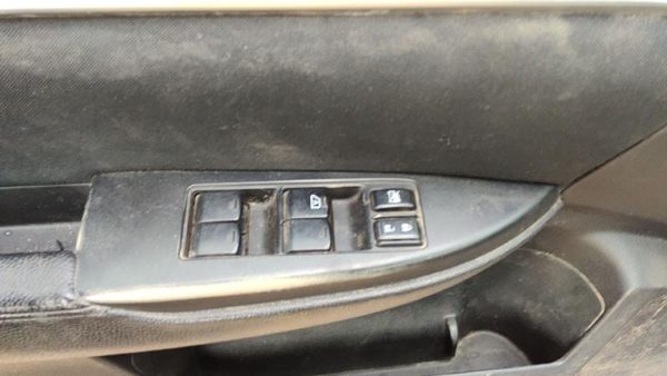 2011 Subaru Legacy Door Switch Front — photo 2