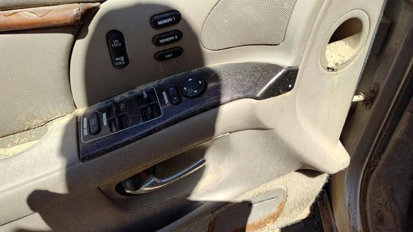 1997-03 Park Ave Ultra Driver Left Front Inside Door Trim Panel Only Oem Tan 562 — photo 6