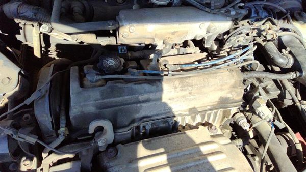 1997-2001 Toyota Camry Valve Cover Oem 2.2L 1120174071 — photo 3