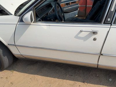 1986 Oldsmobile 98 Front Door LH White