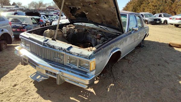 1979 Chevrolet Caprice Frame Assembly — photo 4