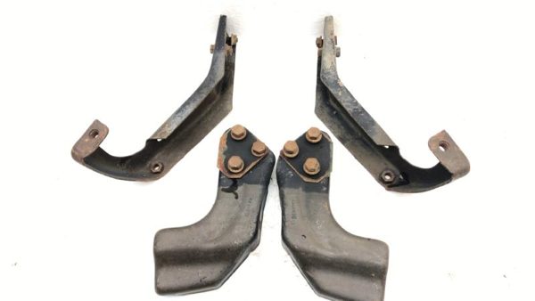 1988-1999 Chevy Silverado 1500 Front Bumper Mount Bracket Set Inner And Outer — photo 4