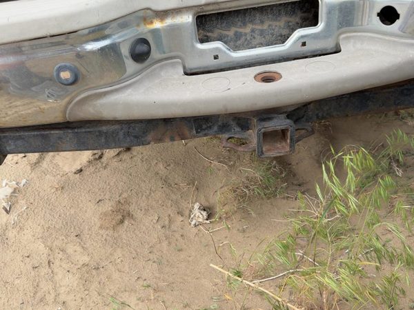 1997-2002 Ford Expedition Trailer Receiver Hitch Factory Mount Oem F75Z17D826Ae — photo 2