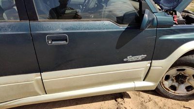 1997 Suzuki Sidekick Front Door RH Green