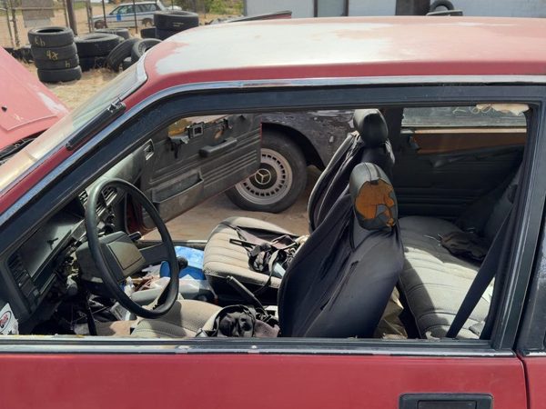 1987-1988 Toyota Fx Driver Left Front Side Window Door Glass Oem 681121A220 — photo 4