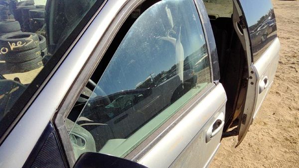 2004-2007 Dodge Caravan Driver Left Front Side Window Door Glass Oem 04894659aa — photo 4