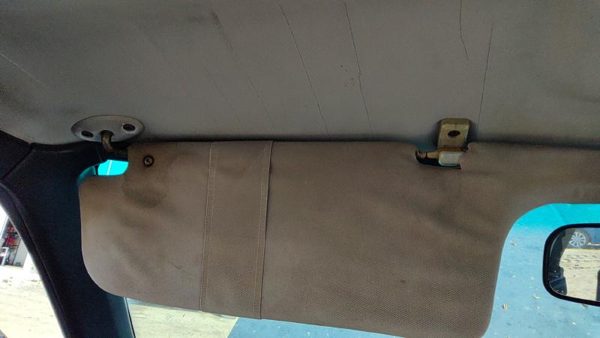 1985-1986 Toyota Camry Driver Left Sun Visor Oem Gray — photo 5