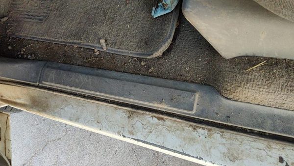 1998-2005 S10 Blazer Driver Left Sill Step Trim Panel Oem Gray 92H — photo 3