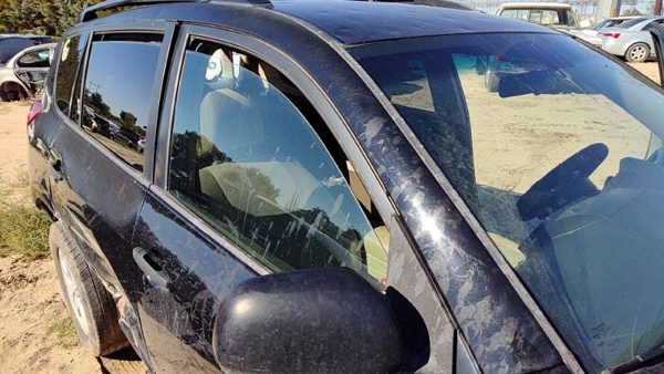2011 Toyota RAV4 Front Door RH 202 Black Hail — photo 2