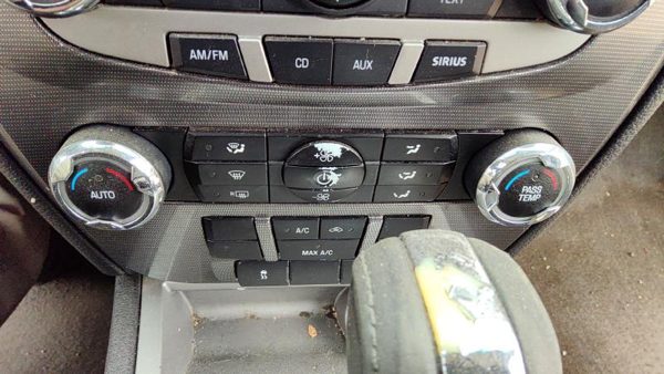 2010 Ford Fusion Temperature Control Module In Dash Heater Ac Head Unit Oem 2.5L — photo 2