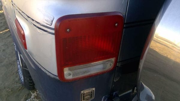 1989 Chevy G20 Van Driver Left Tail Light Brake Lamp Oem Rear 05977496 — photo 3