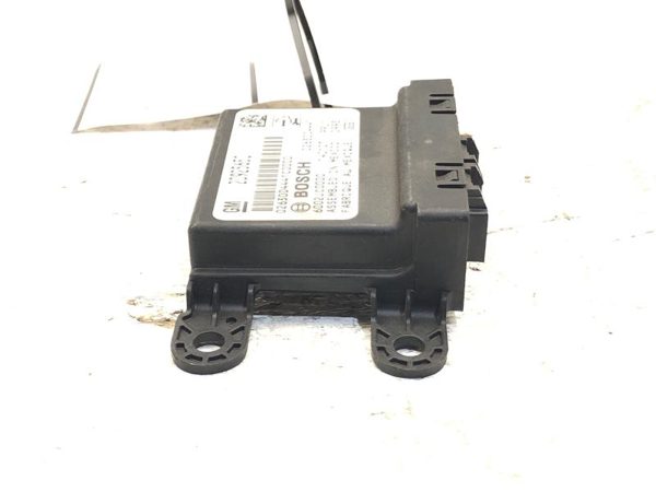 2010-2017 Chevy Equinox Driver Rear Park Assist Control Module Computer Ud7 — photo 4