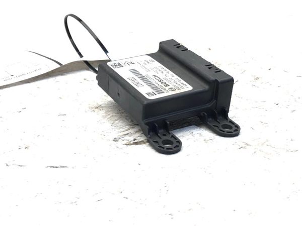 2010-2017 Chevy Equinox Driver Rear Park Assist Control Module Computer Ud7 — photo 5