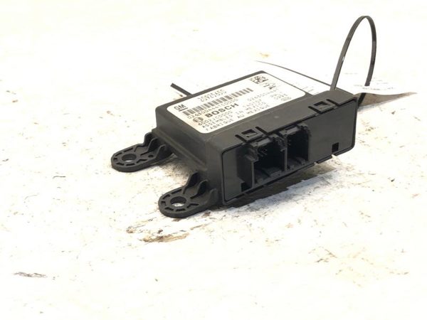 2010-2017 Chevy Equinox Driver Rear Park Assist Control Module Computer Ud7 — photo 3