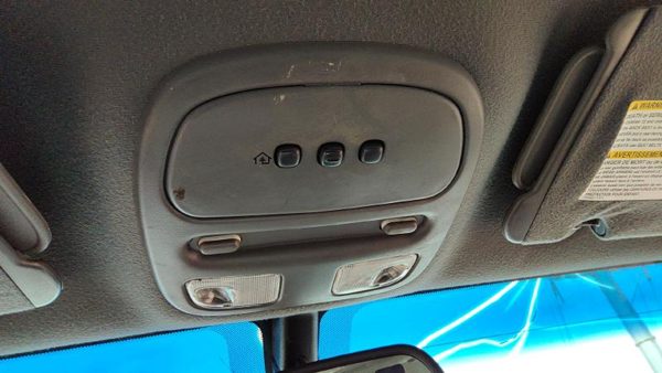 00-05 Lesabre Center Overhead Console Dome Light Map Lamp Cubby Graphite 933 — photo 2
