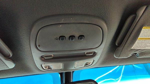 00-05 Lesabre Center Overhead Console Dome Light Map Lamp Cubby Graphite 933 — photo 4