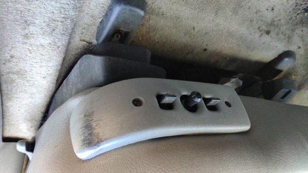 1994 Pontiac Bonneville Misc. Electrical Switch Driver Left Side Power Seat — photo 3
