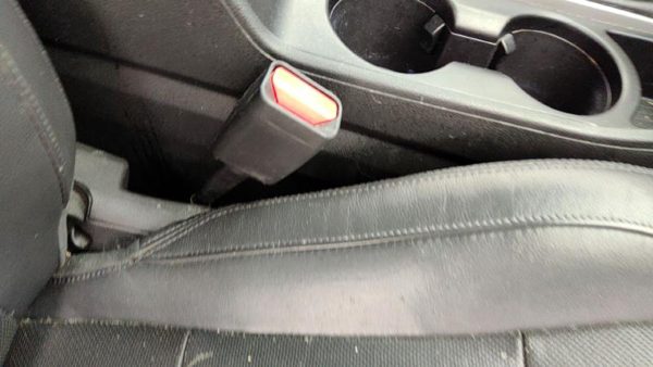 2016-18 Hyundai Tucson Passenger Right Front Seat Belt Buckle Receiver Black Try — photo 1