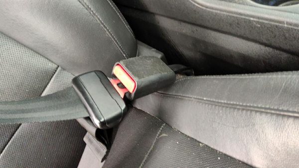 2016-18 Hyundai Tucson Passenger Right Front Seat Belt Buckle Receiver Black Try — photo 6