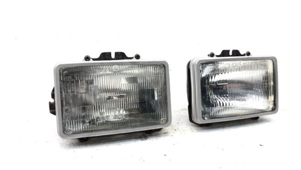 1980-1984 Deville Sedan Passenger Right Pair Of Headlights Oem 15194307 — photo 10