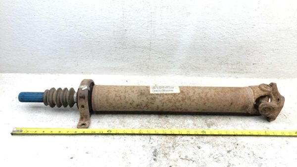 05-07 Super Duty Rear Drive Shaft Oem Back Driveline 6.0L Powerstroke At 4X4 — photo 1