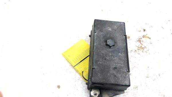 1997 Buick Park Avenue Engine Fuse Box Power Panel Oem 3.8L Supercharged — photo 3