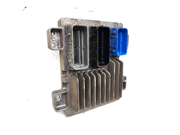12-16 Chevy Cruze Electronic Control Module Computer Ecm Ecu 1.4L At 12692200 — photo 2