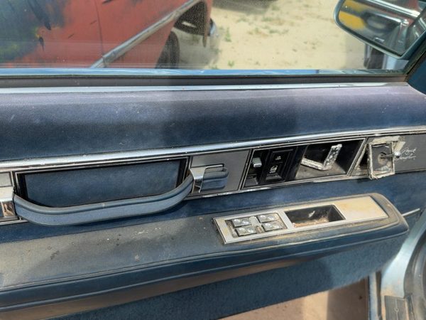 1986-1991 Olds 88 Driver Left Front Door Trim Panel With Master Switch Blue — photo 3