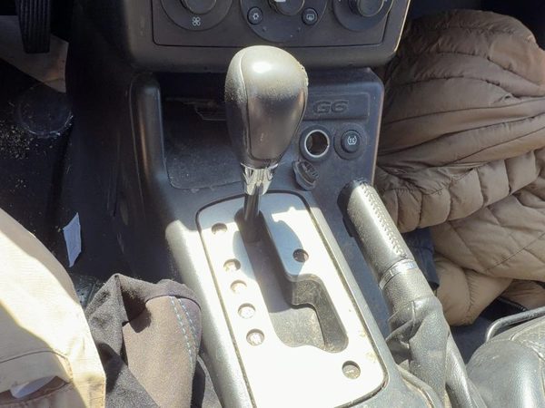 05-08 G6 Floor Shifter Lever Assembly Unit Automatic Transmission Ebony 192 — photo 4
