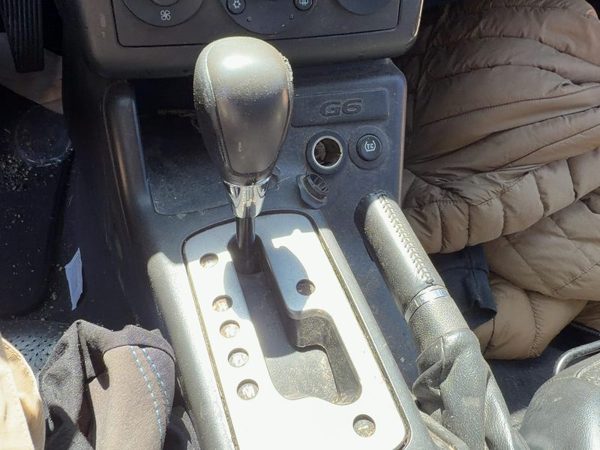 05-08 G6 Floor Shifter Lever Assembly Unit Automatic Transmission Ebony 192 — photo 2