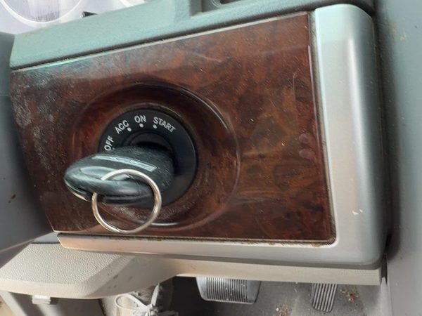10 Town & Country Ignition Switch Assembly With Key Complete Electrical Oem — photo 1