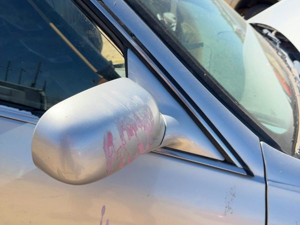 2005 Cadillac Deville Door Mirror RH Platinum 67U — photo 4