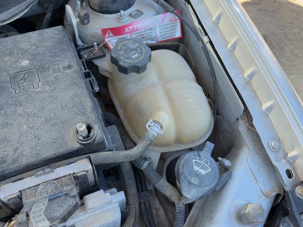 2005-2010 Chevy Cobalt Coolant Reservoir Radiator Overflow Tank Bottle Oem 2.4L — photo 2