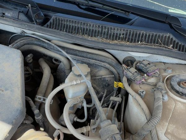 06-07 Monte Carlo Power Brake Booster With Master Cylinder Pair Set Oem 3.9L — photo 4