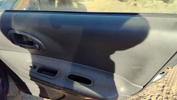 02-03 Intrepid Passenger Right Rear Door Trim Panel With Switches Back Black — photo 3
