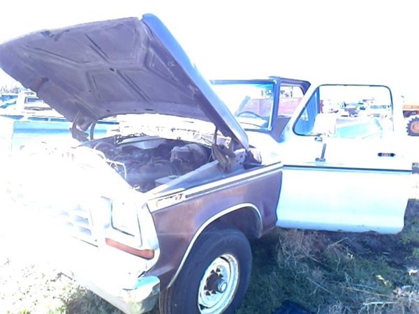 1978 Ford F250 Front Vent Glass/window RH 12/77 — photo 3