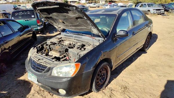 2005 Kia Spectra — vehicle photo 1