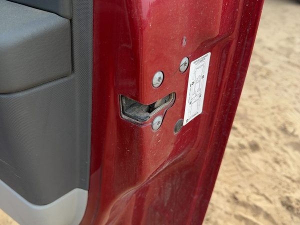 03-10 Pt Cruiser Passenger Right Front Door Latch With Rods/Cables With Power — photo 2