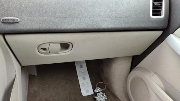 2005-2009 Chevy Equinox Glove Box Assembly Complete Door With Latch Oem Gray 142 — photo 2