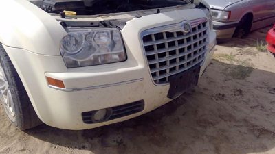 2005-2010 Chrysler 300 Front Bumper Cover Assembly Oem White Pwg 4805773Ad