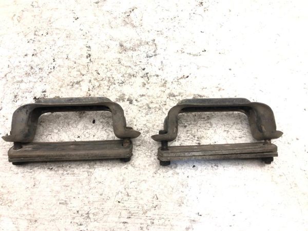 1986 Chevrolet Corvette Leaf Spring Front Chevy C4 Complete Set Of Mounting — photo 8