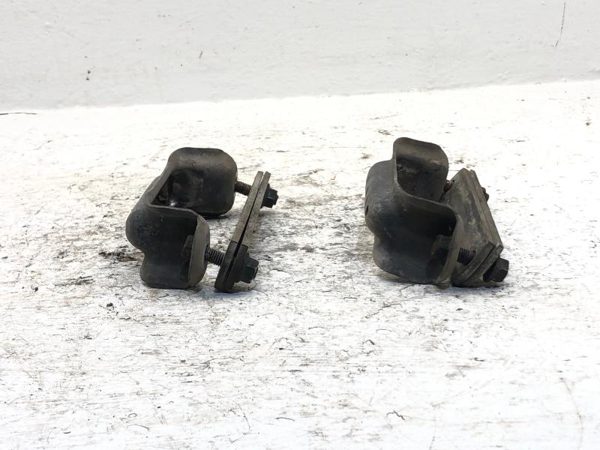 1986 Chevrolet Corvette Leaf Spring Front Chevy C4 Complete Set Of Mounting — photo 6