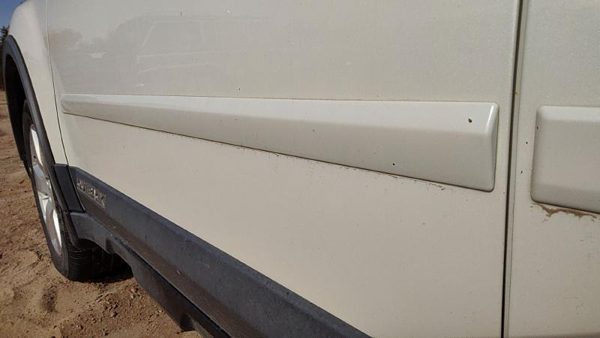 10-14 Legacy Outback Driver Left Front Upper Moulding From Door Trim Satin White — photo 3