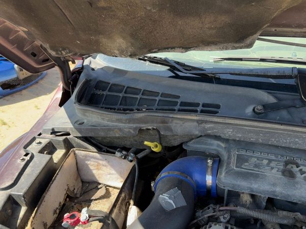 2004-2007 Dodge Durango Windshield Wiper Cowl Vent Trim Panel Oem Cover — photo 4
