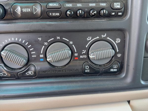 00-02 Chevy Suburban Automatic Temperature Control Module In Dash Heater Ac Oem — photo 2