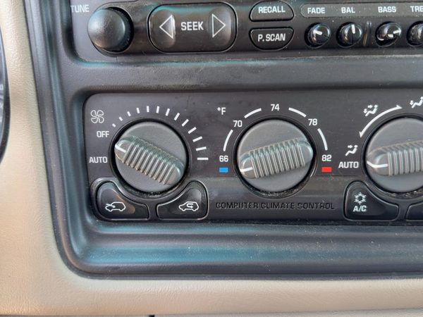 00-02 Chevy Suburban Automatic Temperature Control Module In Dash Heater Ac Oem — photo 3