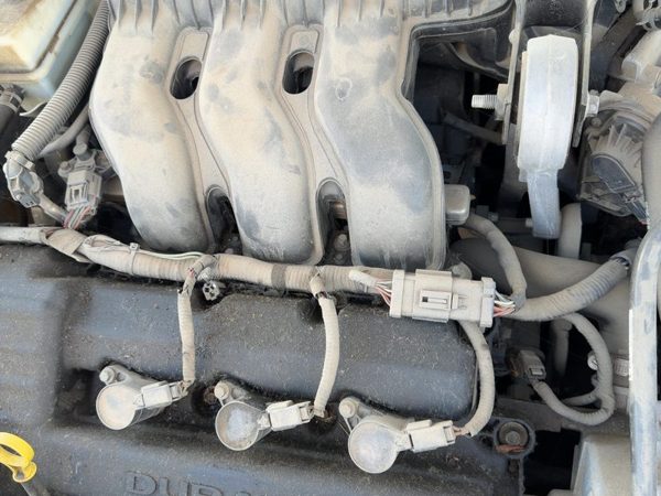 05-07 Fivehundred Complete Fuel Rail With Injectors Set Loaded Oem 3.0L Dohc — photo 4